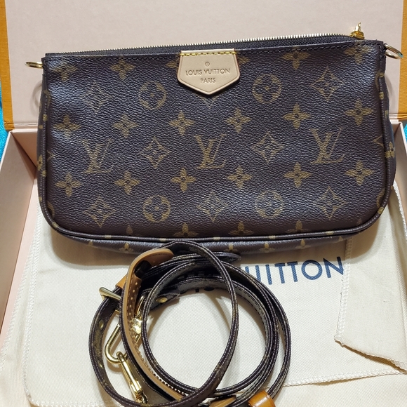 Louis Vuitton Handbags - Pochette GM from MP